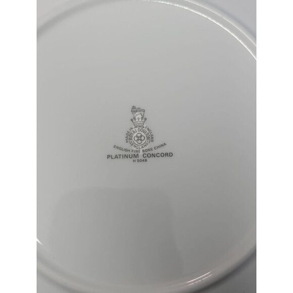 Royal Doulton Concord Platinum Salad Plate 8 1/8 " H5048 English Fine Bone China - Picture 5 of 5